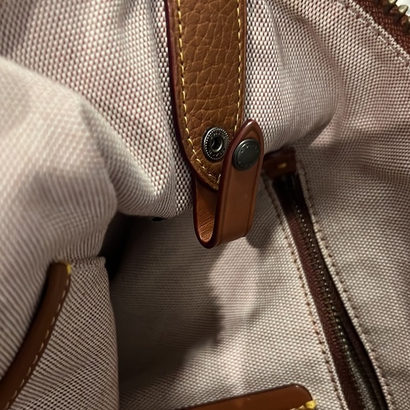 Coach handbag. - Picture 11 of 17